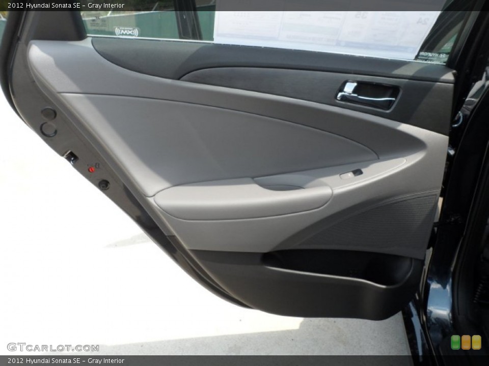 Gray Interior Door Panel for the 2012 Hyundai Sonata SE #53612757