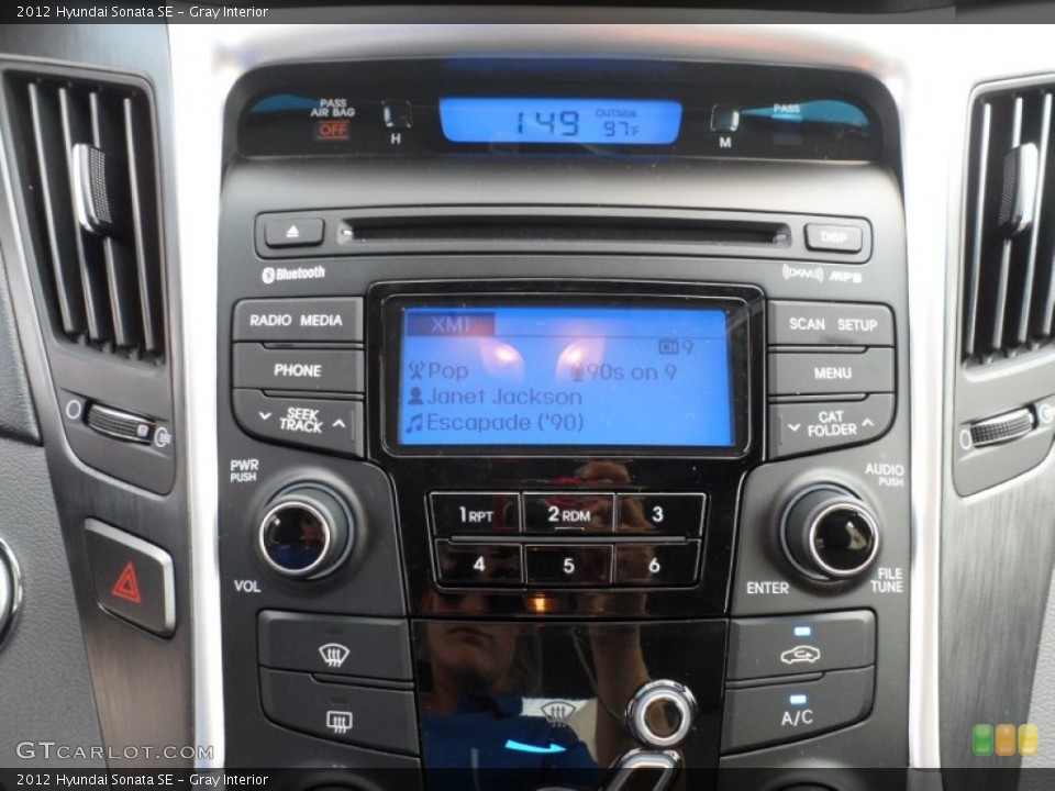 Gray Interior Audio System for the 2012 Hyundai Sonata SE #53612877