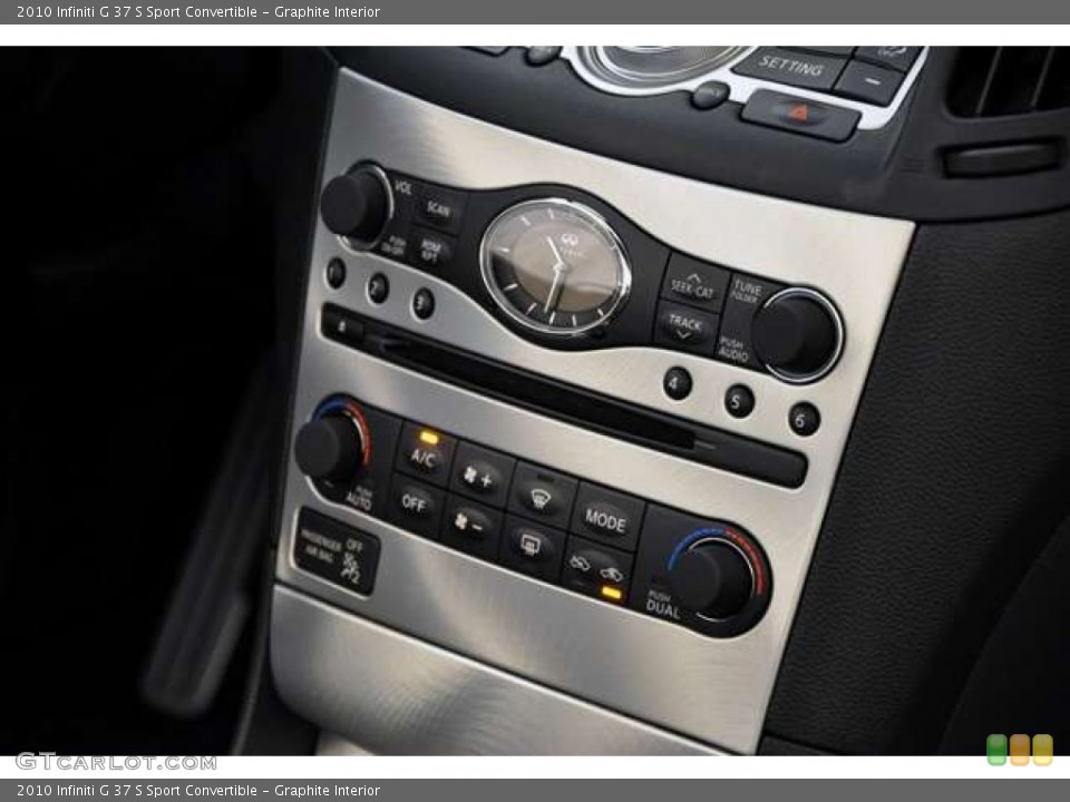 Graphite Interior Controls for the 2010 Infiniti G 37 S Sport Convertible #53617056