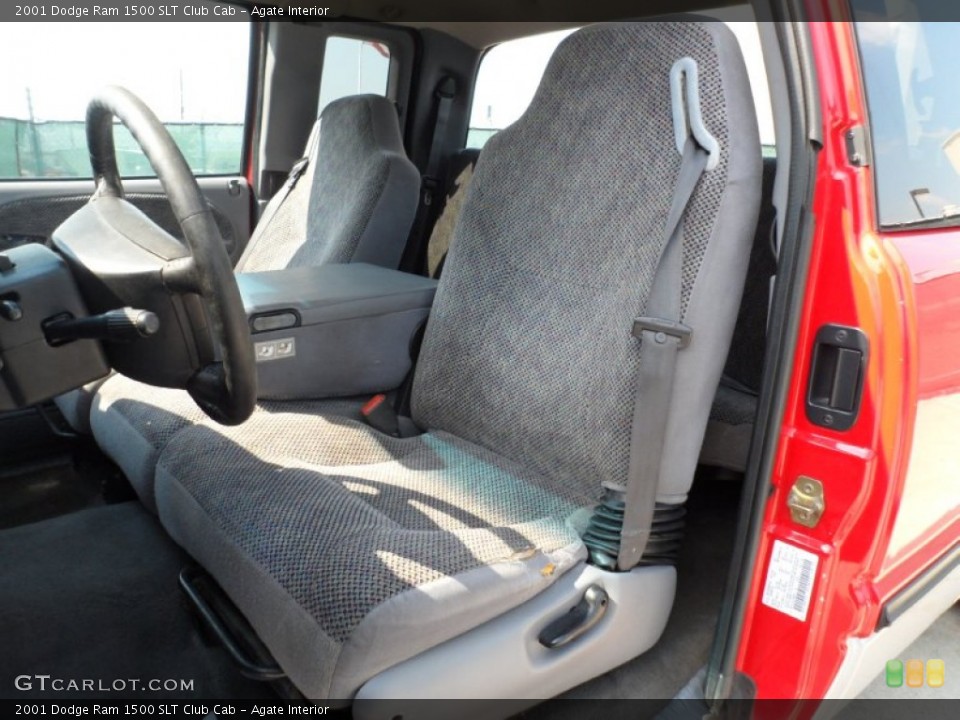 Agate Interior Photo for the 2001 Dodge Ram 1500 SLT Club Cab #53619309
