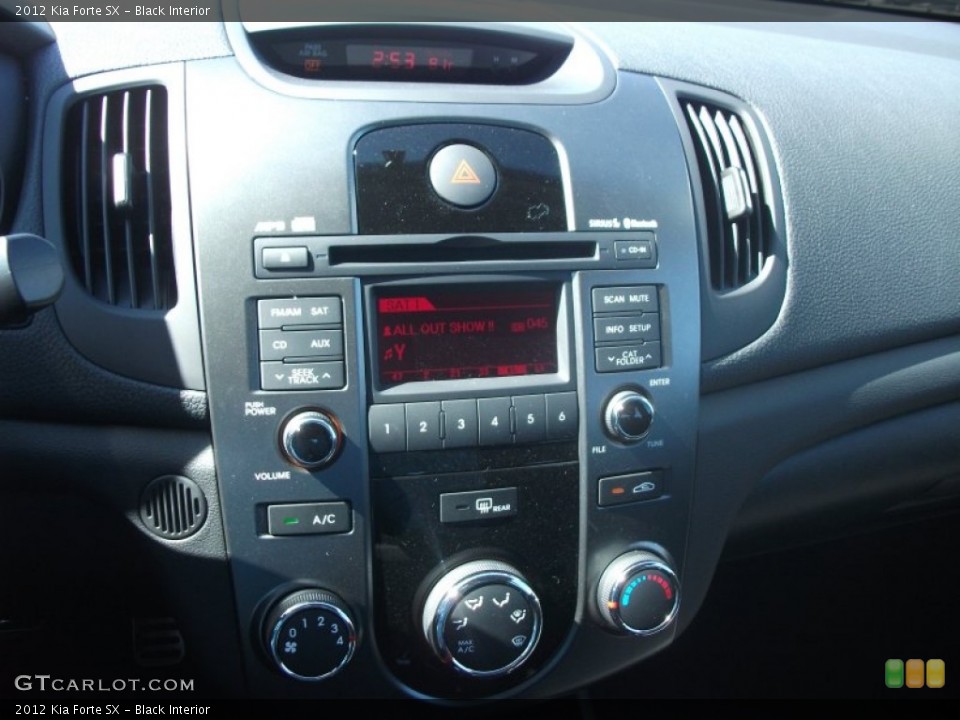 Black Interior Controls for the 2012 Kia Forte SX #53630570