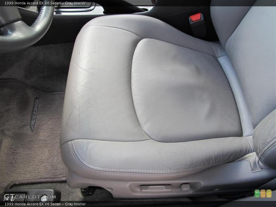 Gray Interior Front Seat for the 1999 Honda Accord EX V6 Sedan #53630972