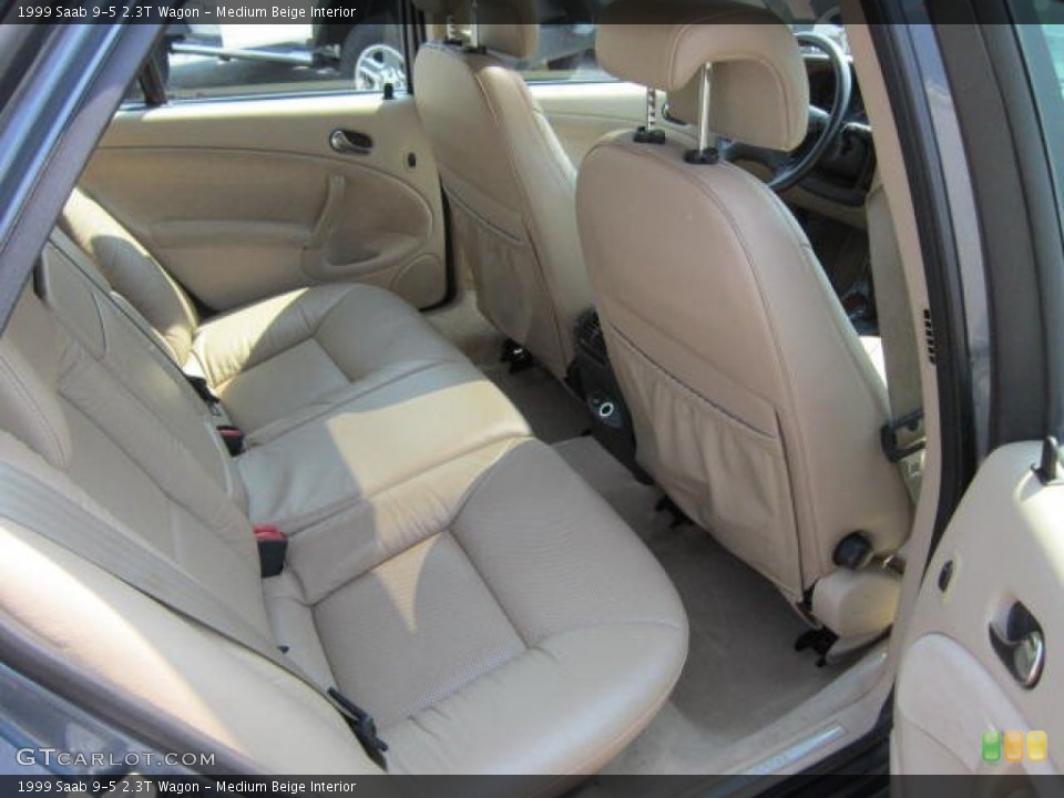 Medium Beige Interior Photo for the 1999 Saab 9-5 2.3T Wagon #53642560