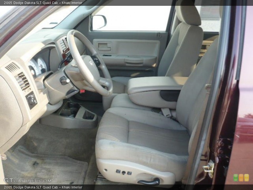 Khaki Interior Photo for the 2005 Dodge Dakota SLT Quad Cab #53644354