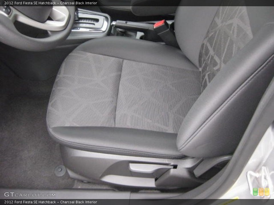 Charcoal Black Interior Photo for the 2012 Ford Fiesta SE Hatchback #53650153