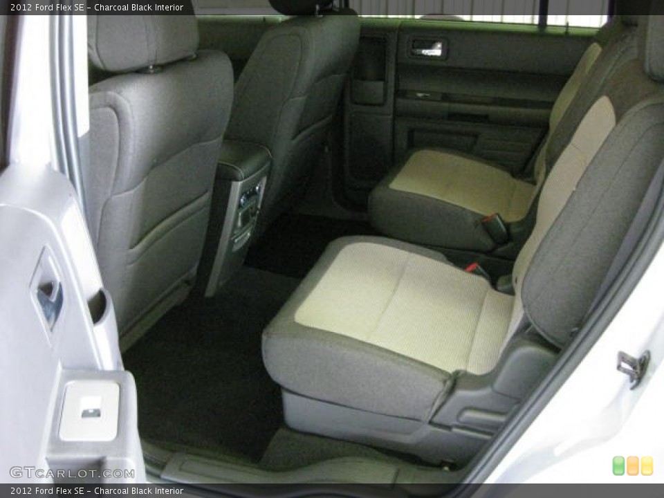 Charcoal Black Interior Photo for the 2012 Ford Flex SE #53650300