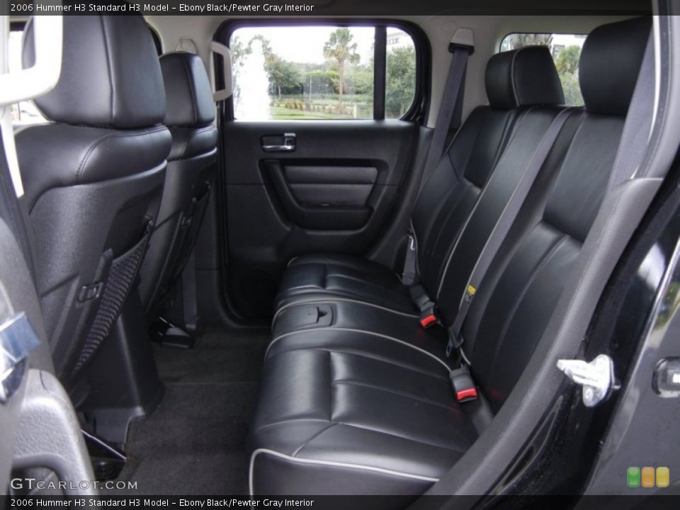 Ebony Black/Pewter Gray Interior Photo for the 2006 Hummer H3  #53651694