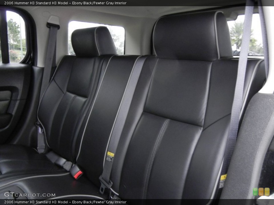 Ebony Black/Pewter Gray Interior Photo for the 2006 Hummer H3  #53651708