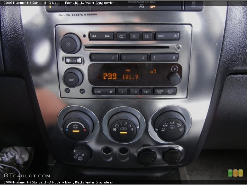 Ebony Black/Pewter Gray Interior Controls for the 2006 Hummer H3  #53651833
