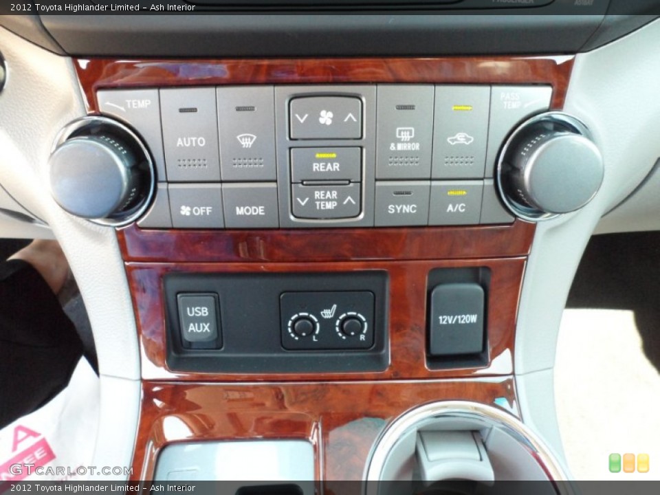 Ash Interior Controls for the 2012 Toyota Highlander Limited #53655926