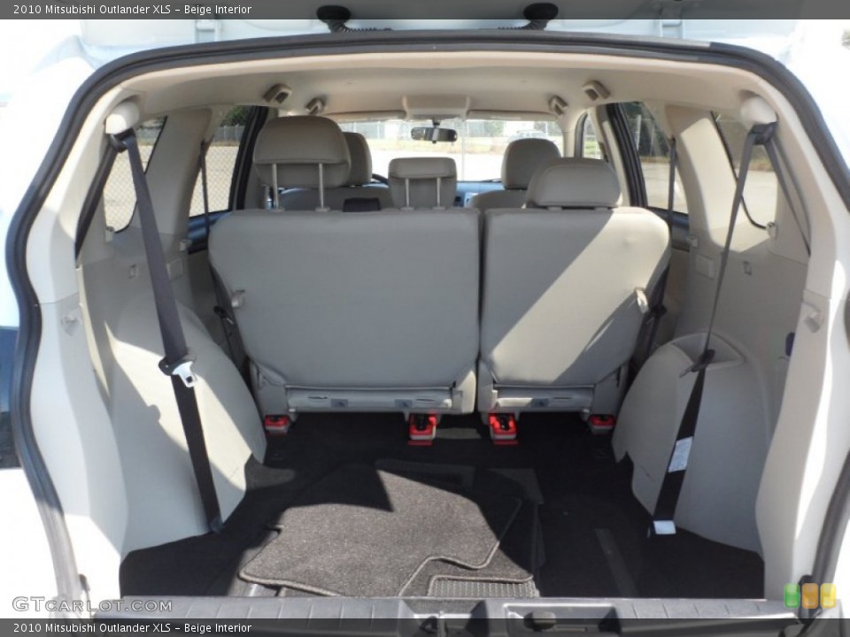 Beige Interior Trunk for the 2010 Mitsubishi Outlander XLS #53656445