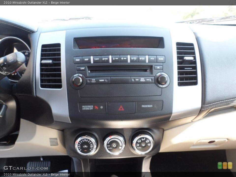 Beige Interior Controls for the 2010 Mitsubishi Outlander XLS #53656585