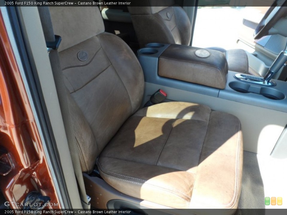 Castano Brown Leather Interior Photo for the 2005 Ford F150 King Ranch SuperCrew #53662412