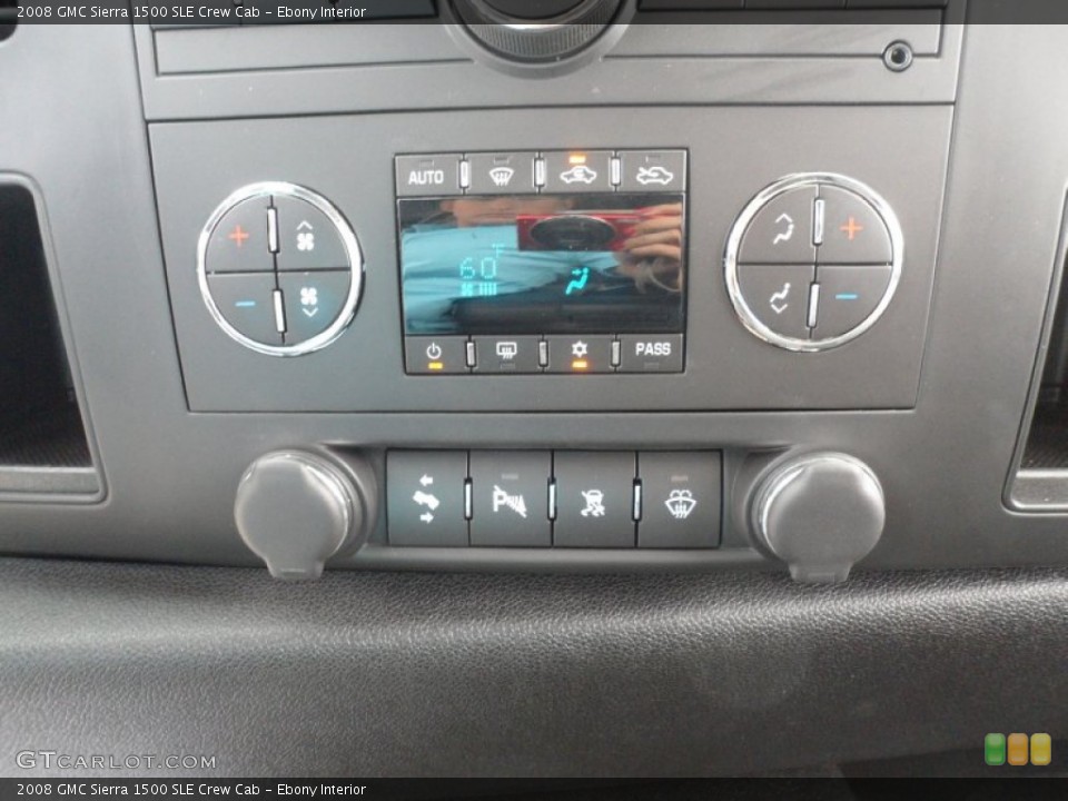 Ebony Interior Controls for the 2008 GMC Sierra 1500 SLE Crew Cab #53664395