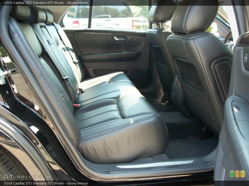 Ebony Interior Photo for the 2009 Cadillac DTS  #53676612