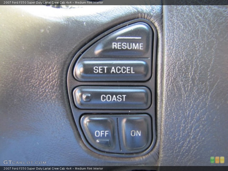 Medium Flint Interior Controls for the 2007 Ford F350 Super Duty Lariat Crew Cab 4x4 #53677779