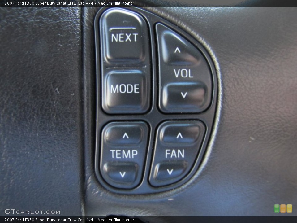 Medium Flint Interior Controls for the 2007 Ford F350 Super Duty Lariat Crew Cab 4x4 #53677785