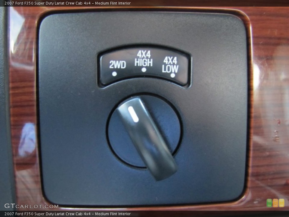 Medium Flint Interior Controls for the 2007 Ford F350 Super Duty Lariat Crew Cab 4x4 #53677809