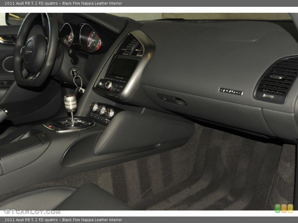 Black Fine Nappa Leather Interior Dashboard for the 2011 Audi R8 5.2 FSI quattro #53680371