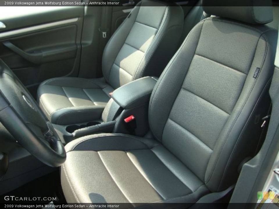 Anthracite Interior Photo for the 2009 Volkswagen Jetta Wolfsburg Edition Sedan #53682909