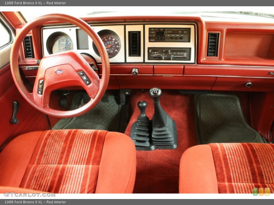 Red Interior Photo for the 1988 Ford Bronco II XL #53710476