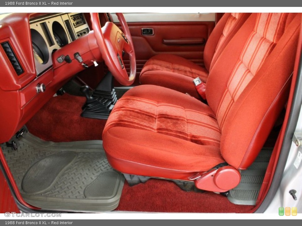 Red Interior Photo for the 1988 Ford Bronco II XL #53710494