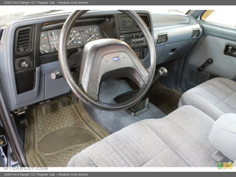 Medium Grey Interior Photo for the 1990 Ford Ranger XLT Regular Cab #53710527