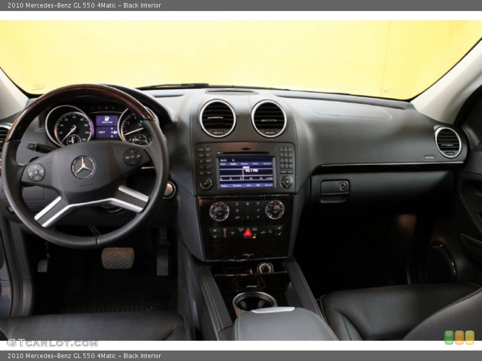 Black Interior Dashboard for the 2010 Mercedes-Benz GL 550 4Matic #53711286