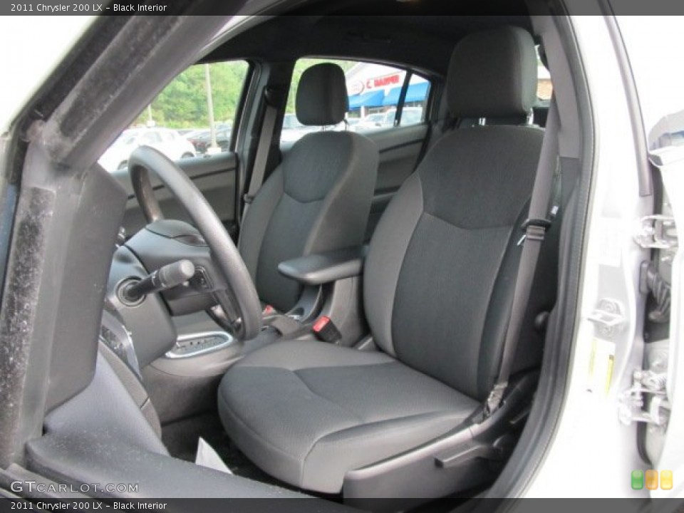 Black Interior Photo for the 2011 Chrysler 200 LX #53714634