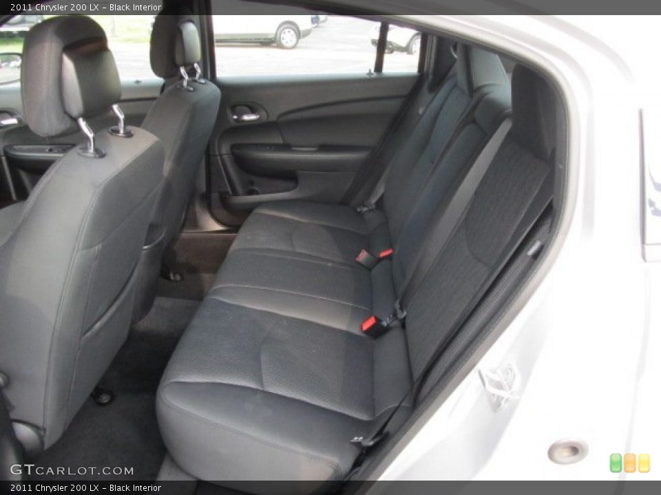 Black Interior Photo for the 2011 Chrysler 200 LX #53714637