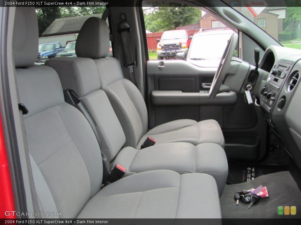 Dark Flint Interior Photo for the 2004 Ford F150 XLT SuperCrew 4x4 #53723346