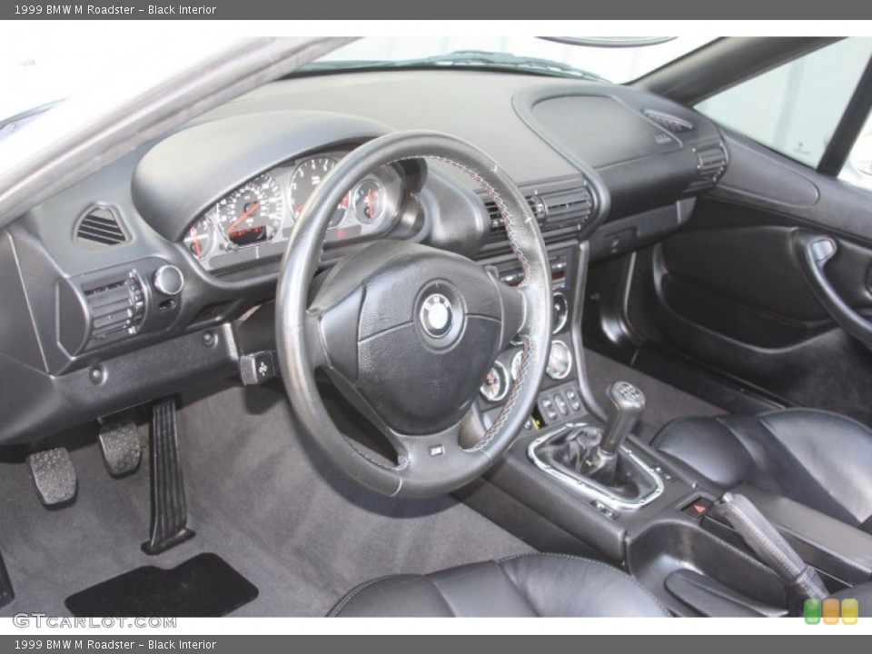 Black Interior Dashboard for the 1999 BMW M Roadster #53725449