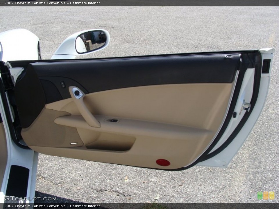 Cashmere Interior Door Panel for the 2007 Chevrolet Corvette Convertible #53727342