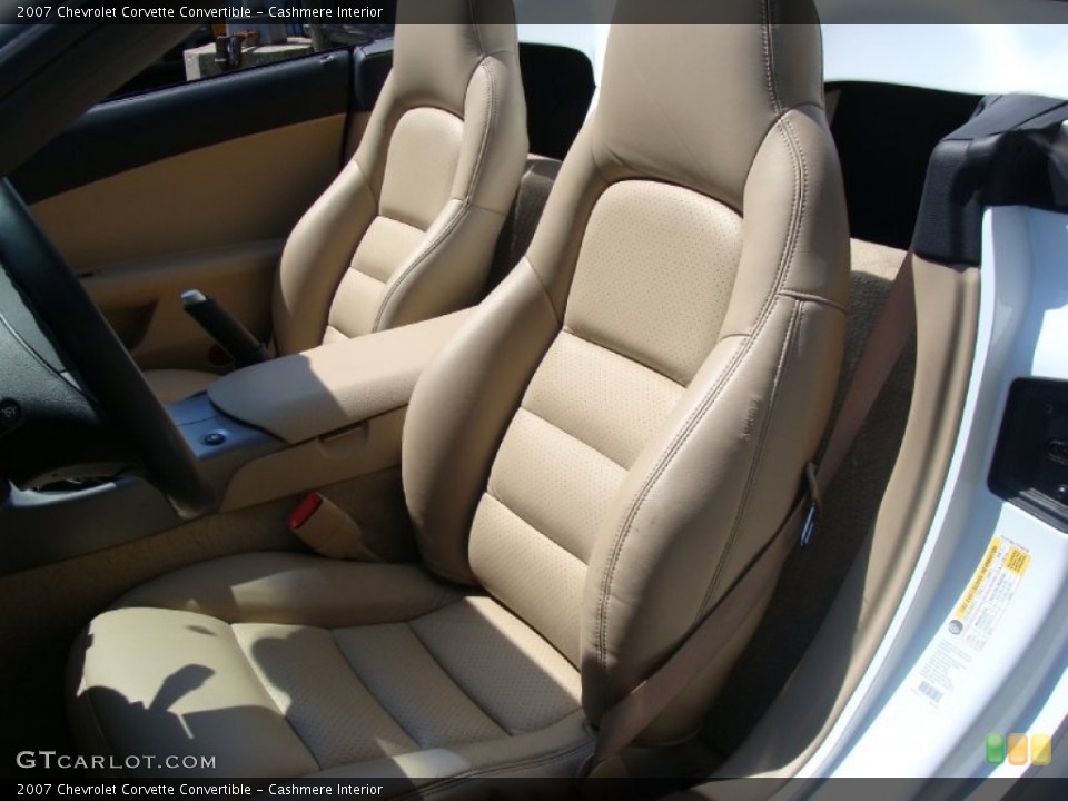 Cashmere Interior Photo for the 2007 Chevrolet Corvette Convertible #53727366