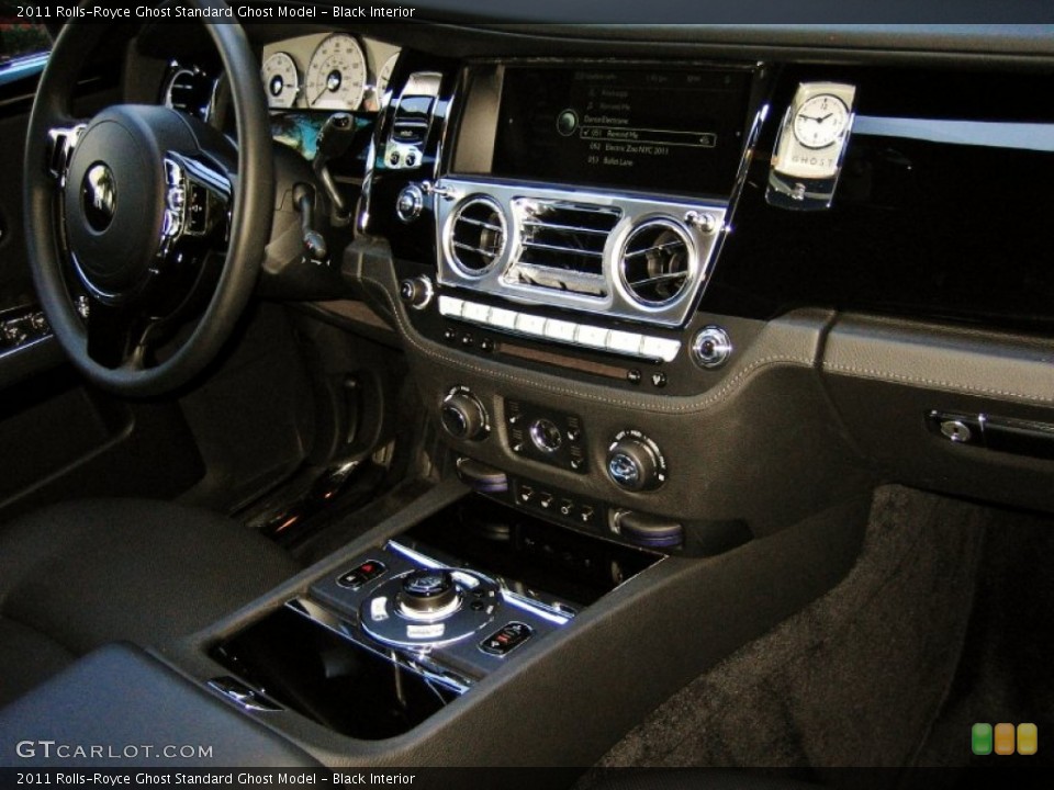 Black Interior Photo for the 2011 Rolls-Royce Ghost  #53729118