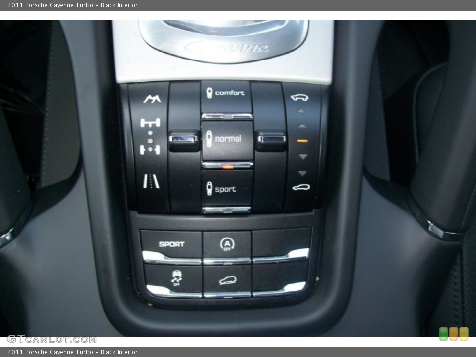 Black Interior Controls for the 2011 Porsche Cayenne Turbo #53738517