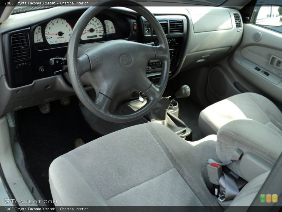 Charcoal Interior Photo for the 2003 Toyota Tacoma Xtracab #53739915