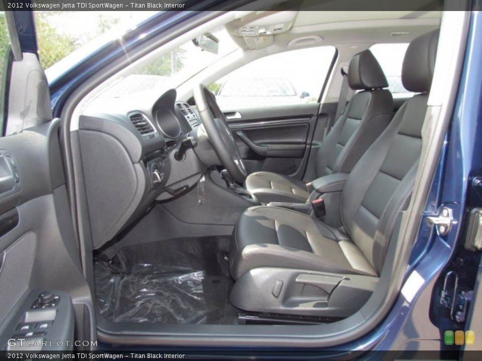 Titan Black Interior Photo for the 2012 Volkswagen Jetta TDI SportWagen #53744853