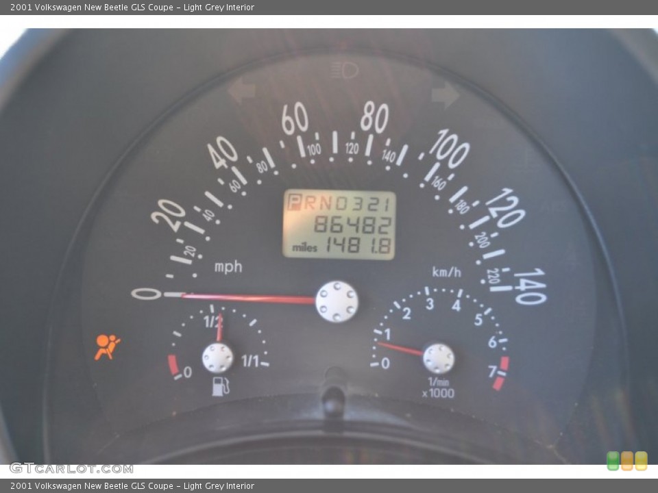 Light Grey Interior Gauges for the 2001 Volkswagen New Beetle GLS Coupe #53748672