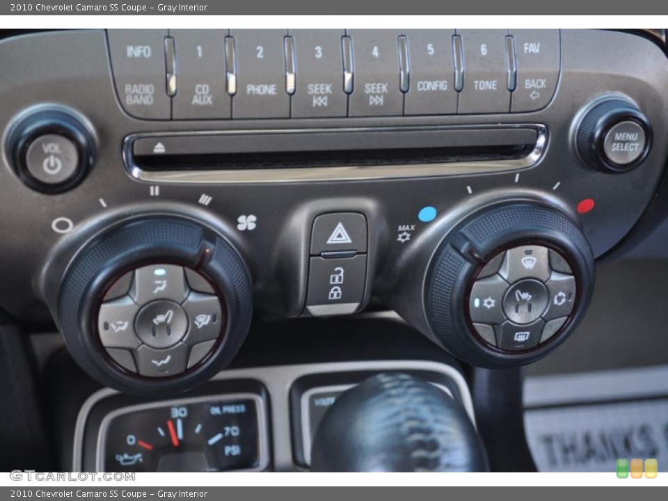 Gray Interior Controls for the 2010 Chevrolet Camaro SS Coupe #53749808