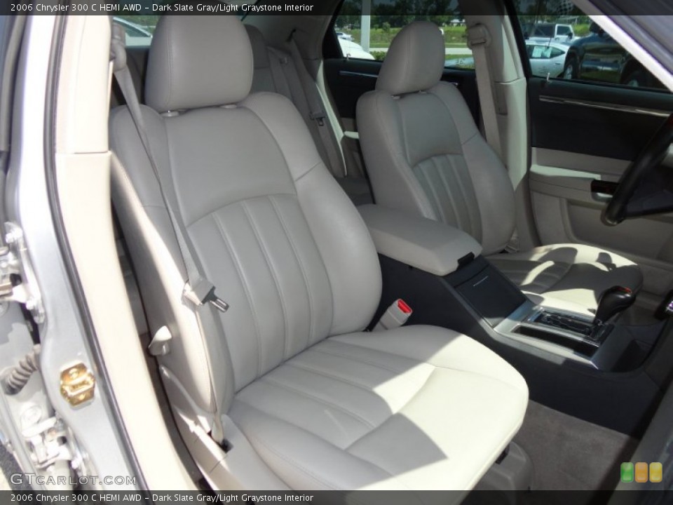 Dark Slate Gray/Light Graystone Interior Photo for the 2006 Chrysler 300 C HEMI AWD #53761067