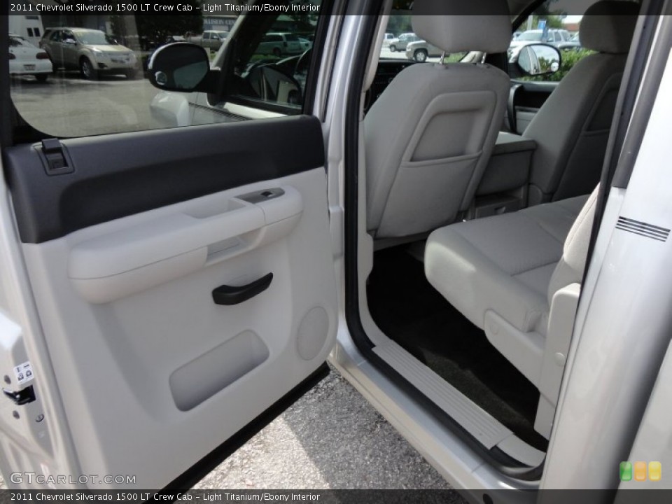 Light Titanium/Ebony Interior Photo for the 2011 Chevrolet Silverado 1500 LT Crew Cab #53762456