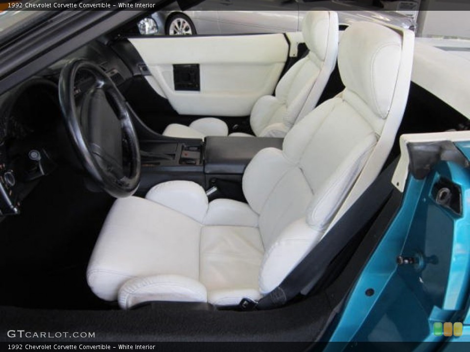 White Interior Photo for the 1992 Chevrolet Corvette Convertible #53763821