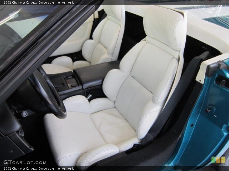 White Interior Photo for the 1992 Chevrolet Corvette Convertible #53763839