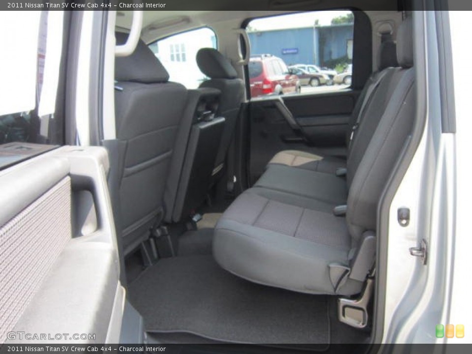 Charcoal Interior Photo for the 2011 Nissan Titan SV Crew Cab 4x4 #53768621