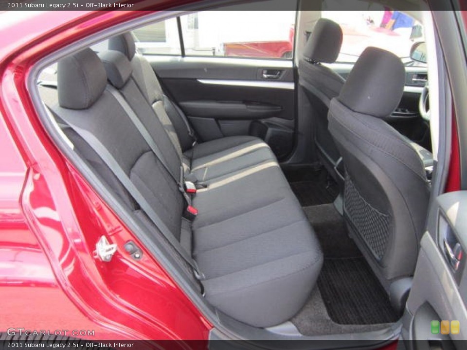 Off-Black Interior Photo for the 2011 Subaru Legacy 2.5i #53771573