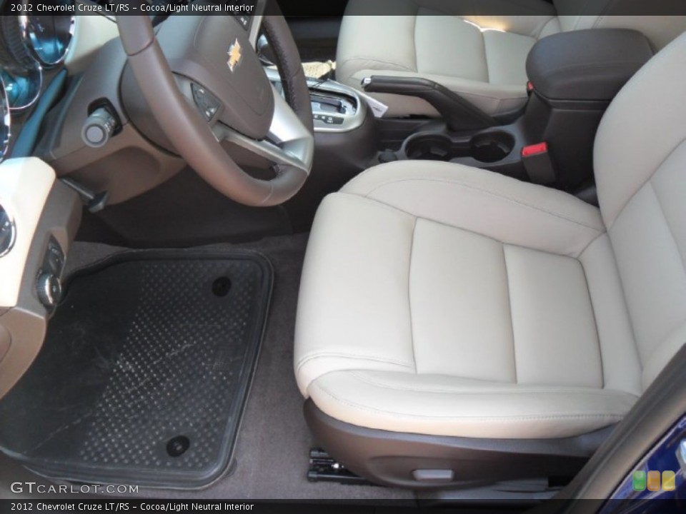 Cocoa/Light Neutral Interior Photo for the 2012 Chevrolet Cruze LT/RS #53777874
