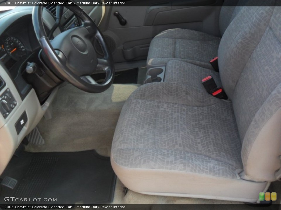 Medium Dark Pewter Interior Photo for the 2005 Chevrolet Colorado Extended Cab #53779643