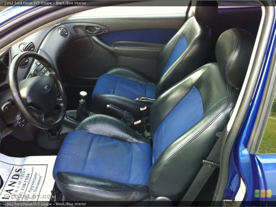 Black/Blue Interior Photo for the 2002 Ford Focus SVT Coupe #53783011