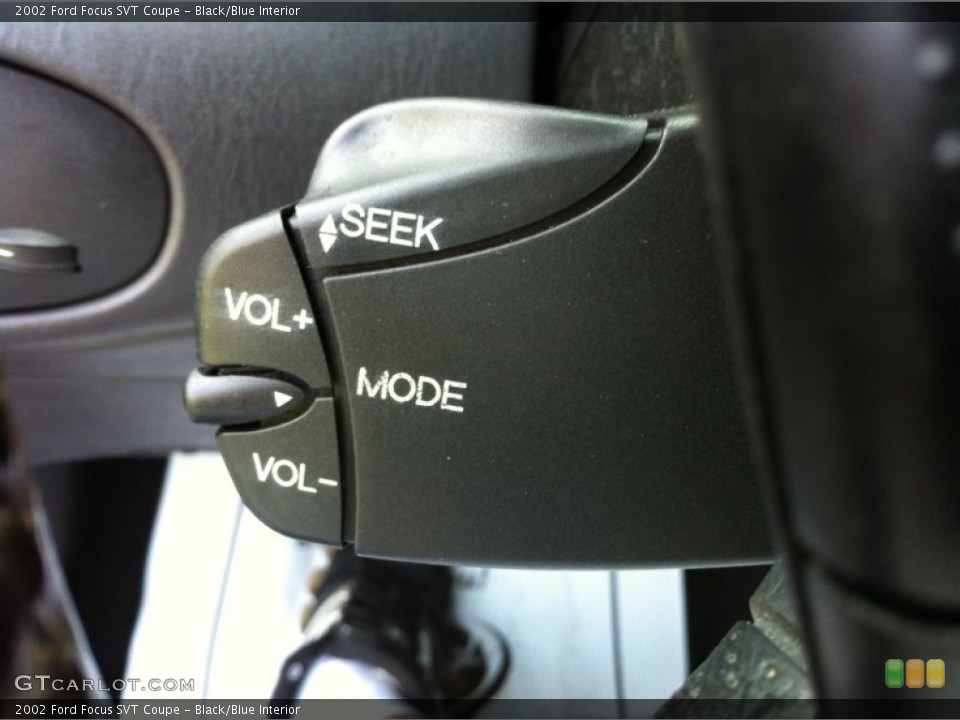 Black/Blue Interior Controls for the 2002 Ford Focus SVT Coupe #53783047